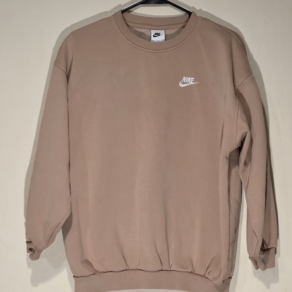 Nike Kids Crewneck Sweatshirt in Dusty Rose with White Swoosh